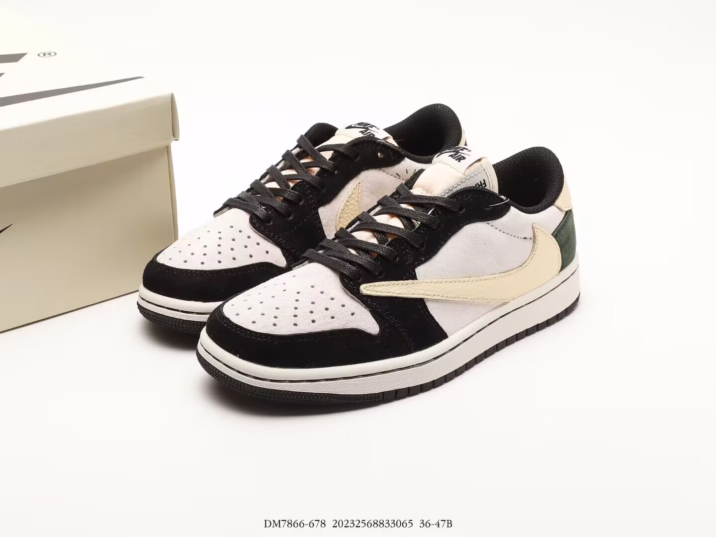 Travis Scott x Air Jordan 1 Low