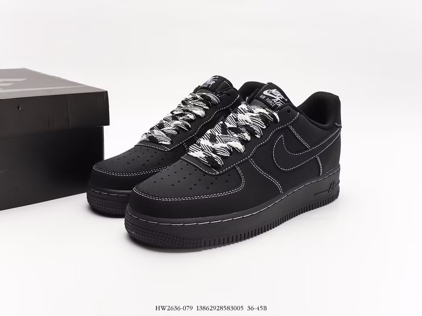 Nike Air Force 1 Black
