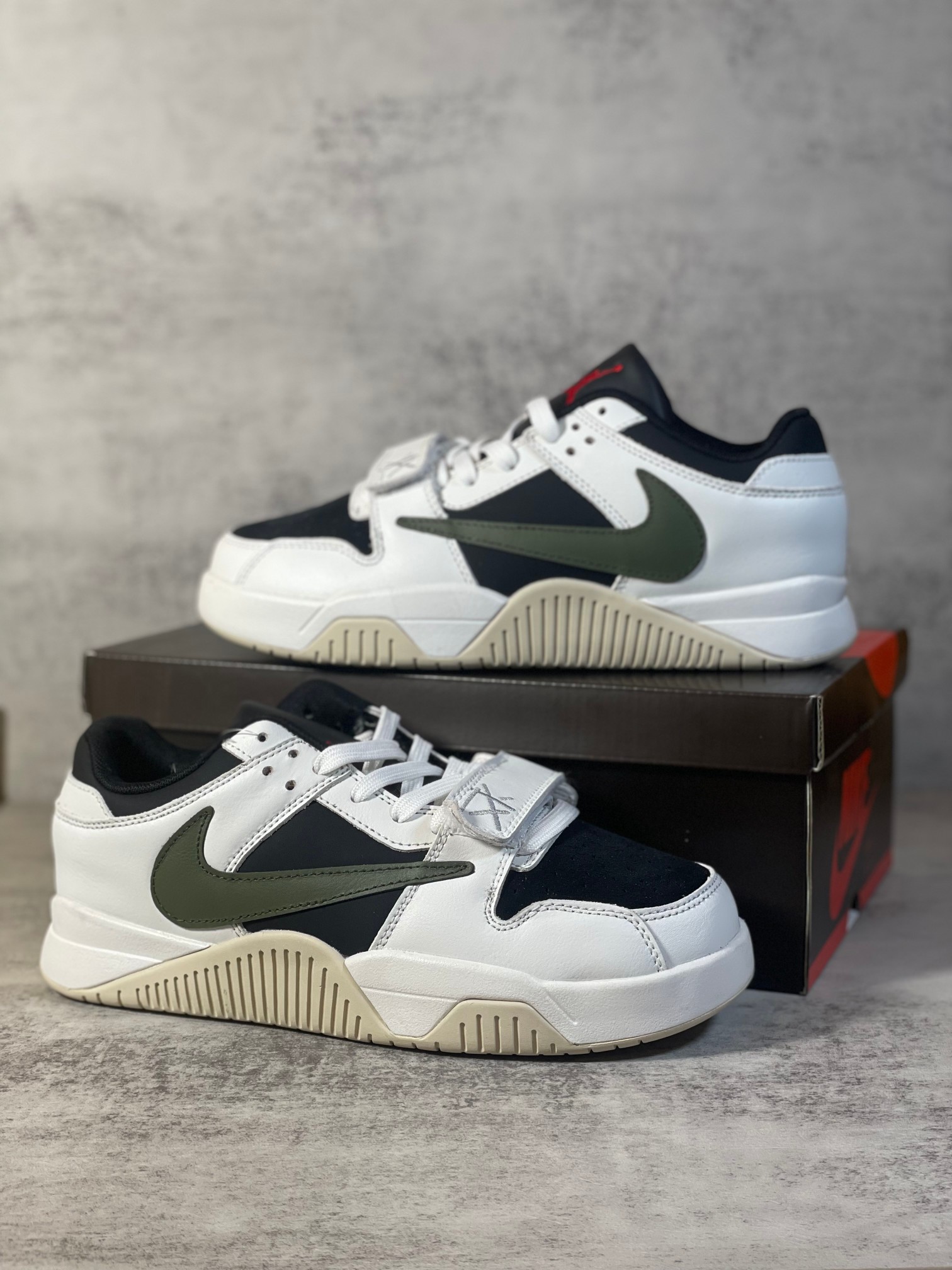 Jordan Jumpman Jack TR Travis Scott