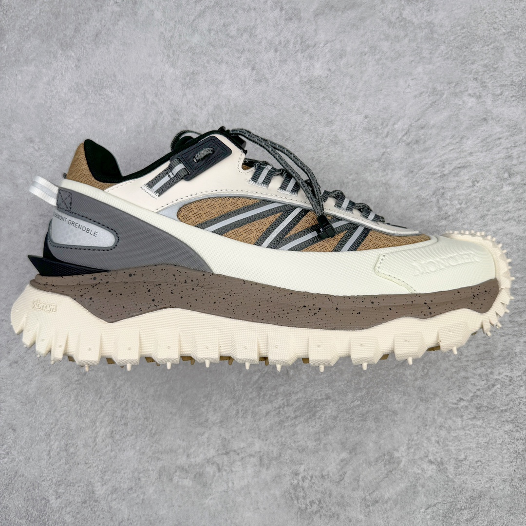 Moncler Trailgrip Gore-Tex