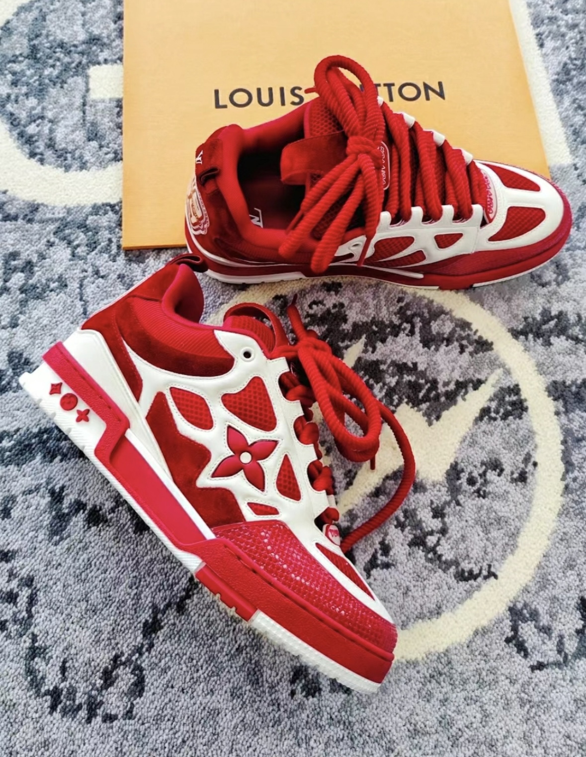 L0vis Vvtt0n LV Skate Sneaker