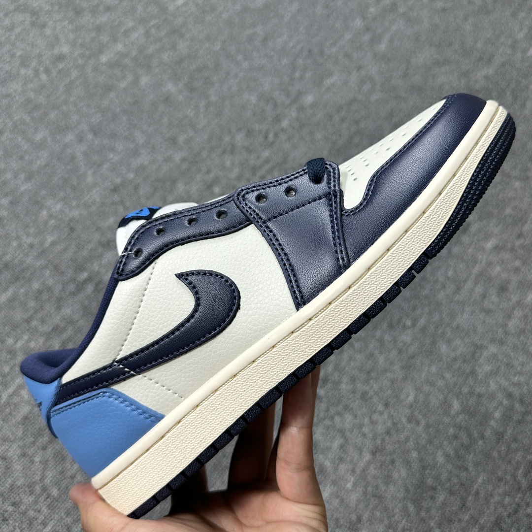 Air Jordan 1 Low OG Obsidian UNC