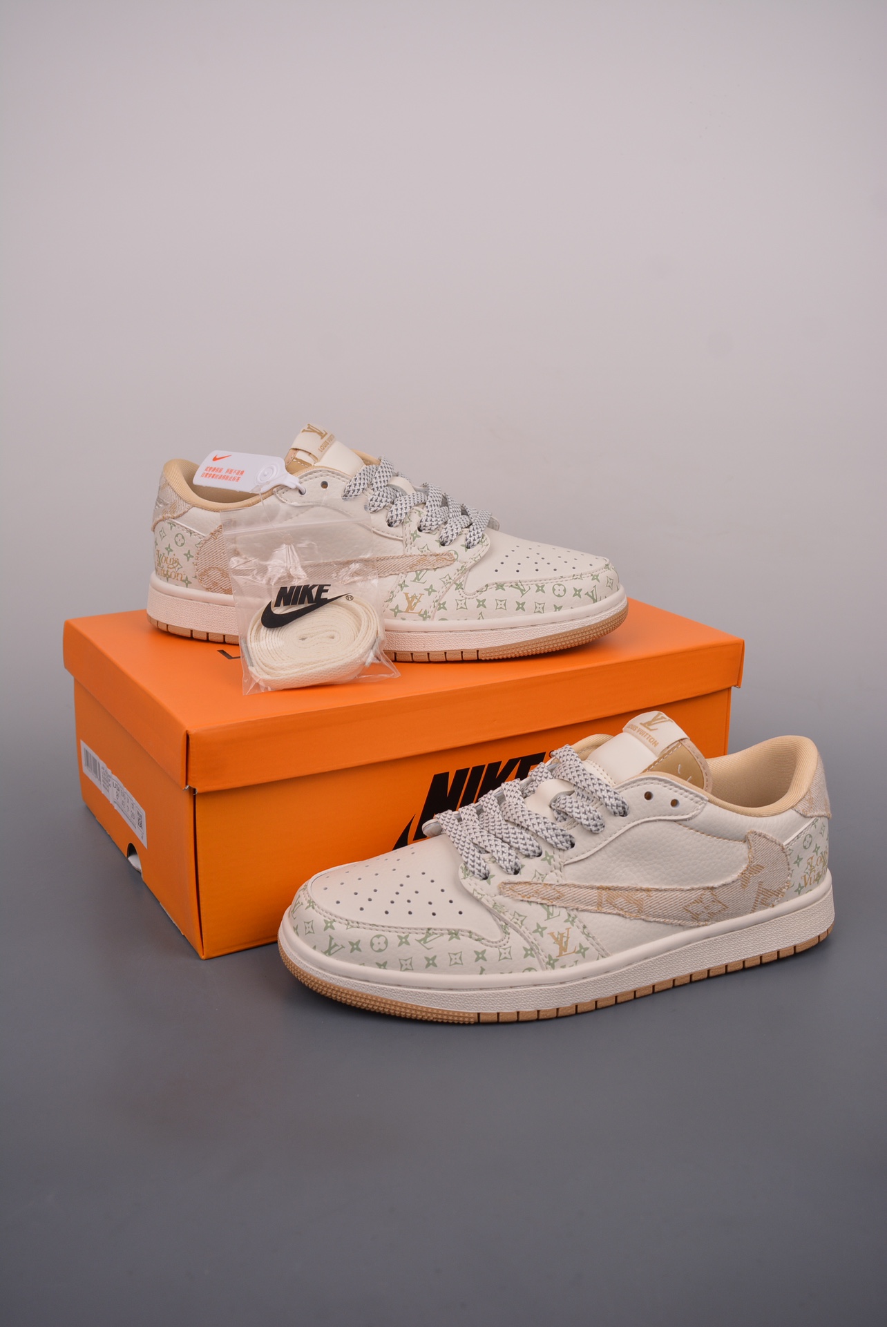 L0vis Vvtt0n X Nike Air Jordan 1 Low Travis Scott