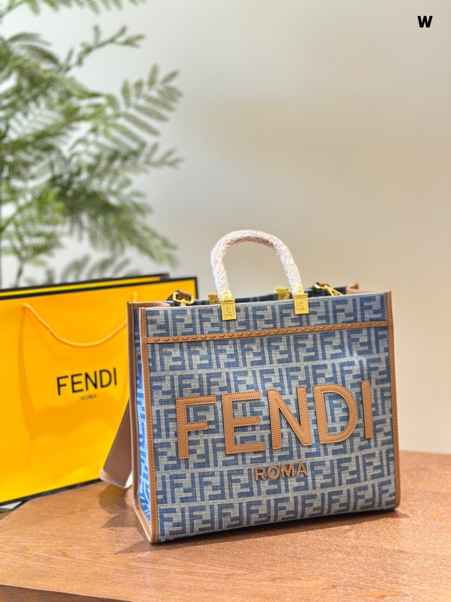 F**di Sunshine Tote Bag