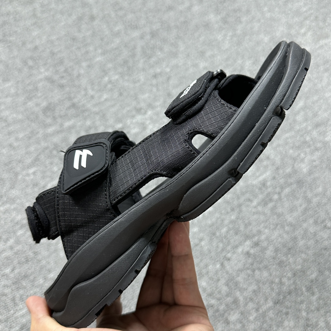 Ba1en*iaga Tourist Sandal Black