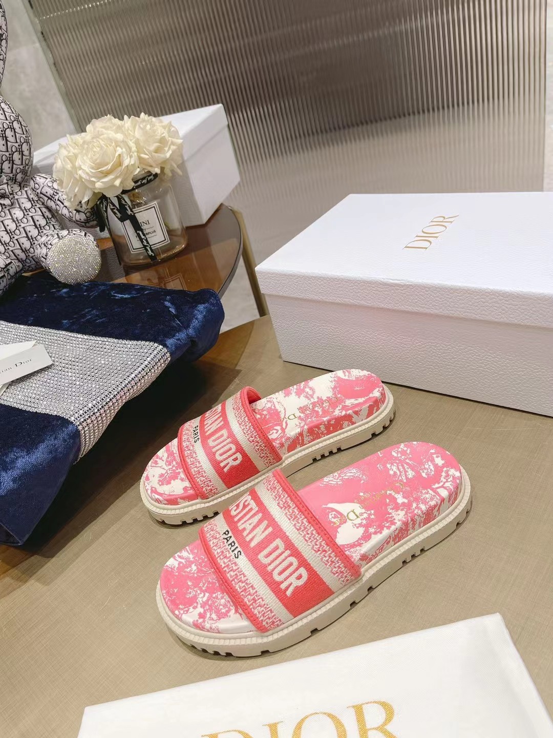 Chr1st1an D10r Dway Slide Sandal