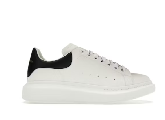 A1exa*der Mcqv*en Oversized White Black