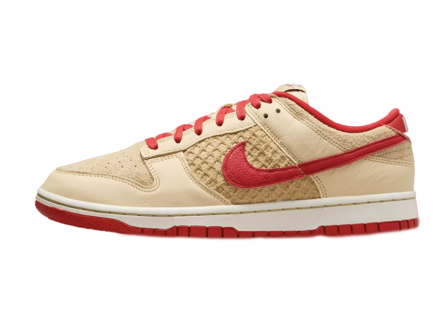 Nike Dunk Low Strawberry Waffle