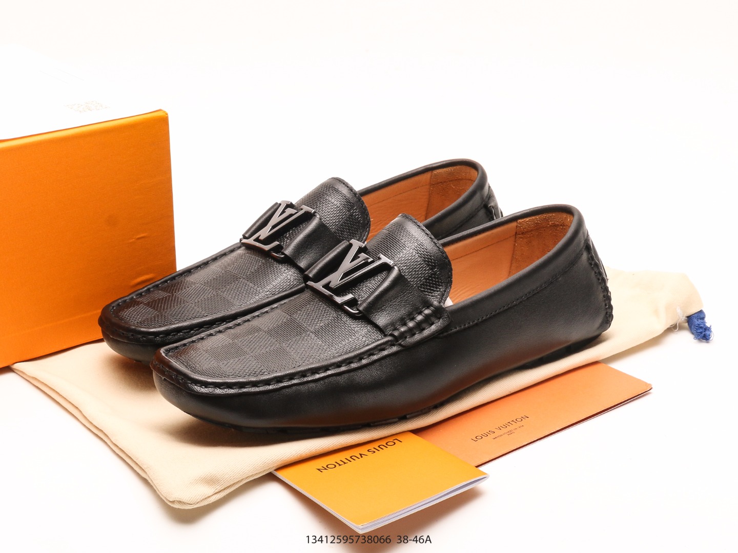 L0vis Vvtt0n Loafers