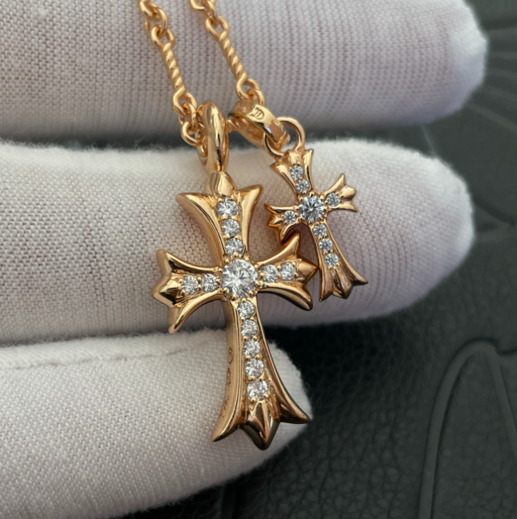 Ch*0me He**ts Necklace