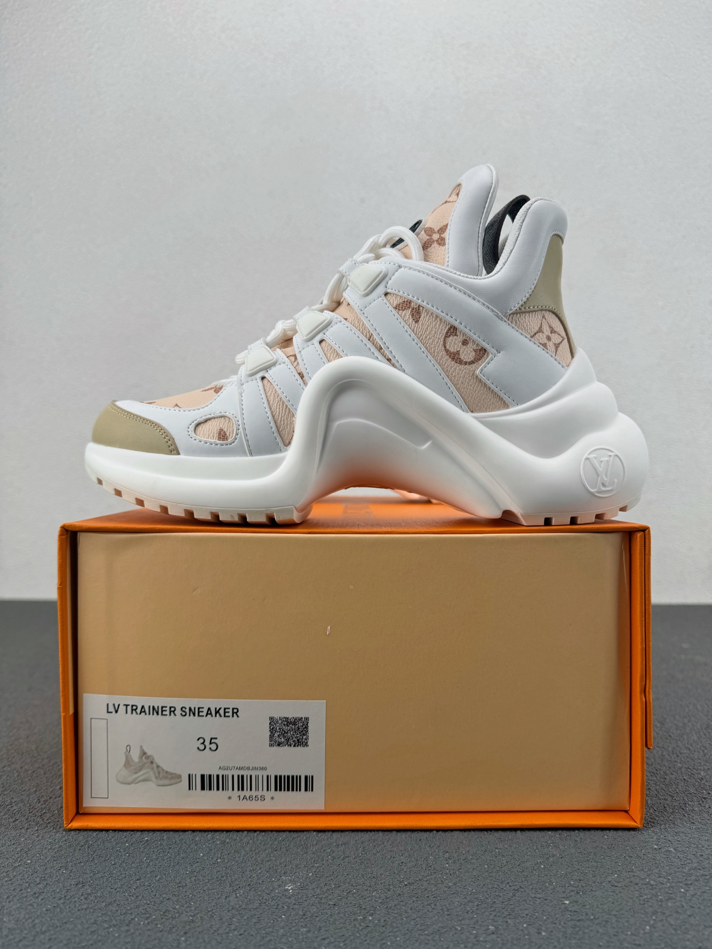 L0vis Vvtt0n Archlight Sneakers 2025