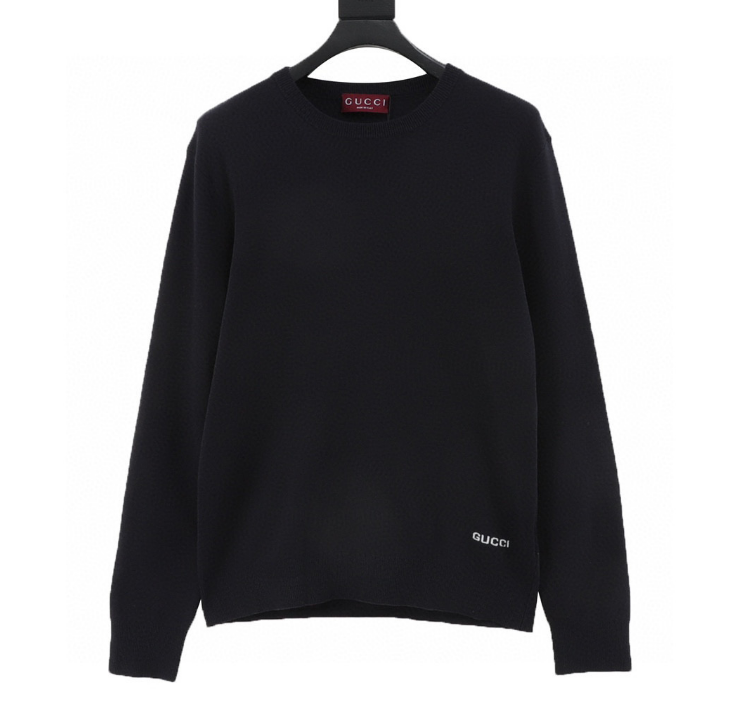 Gvc*1 knitted crew neck sweater 2025