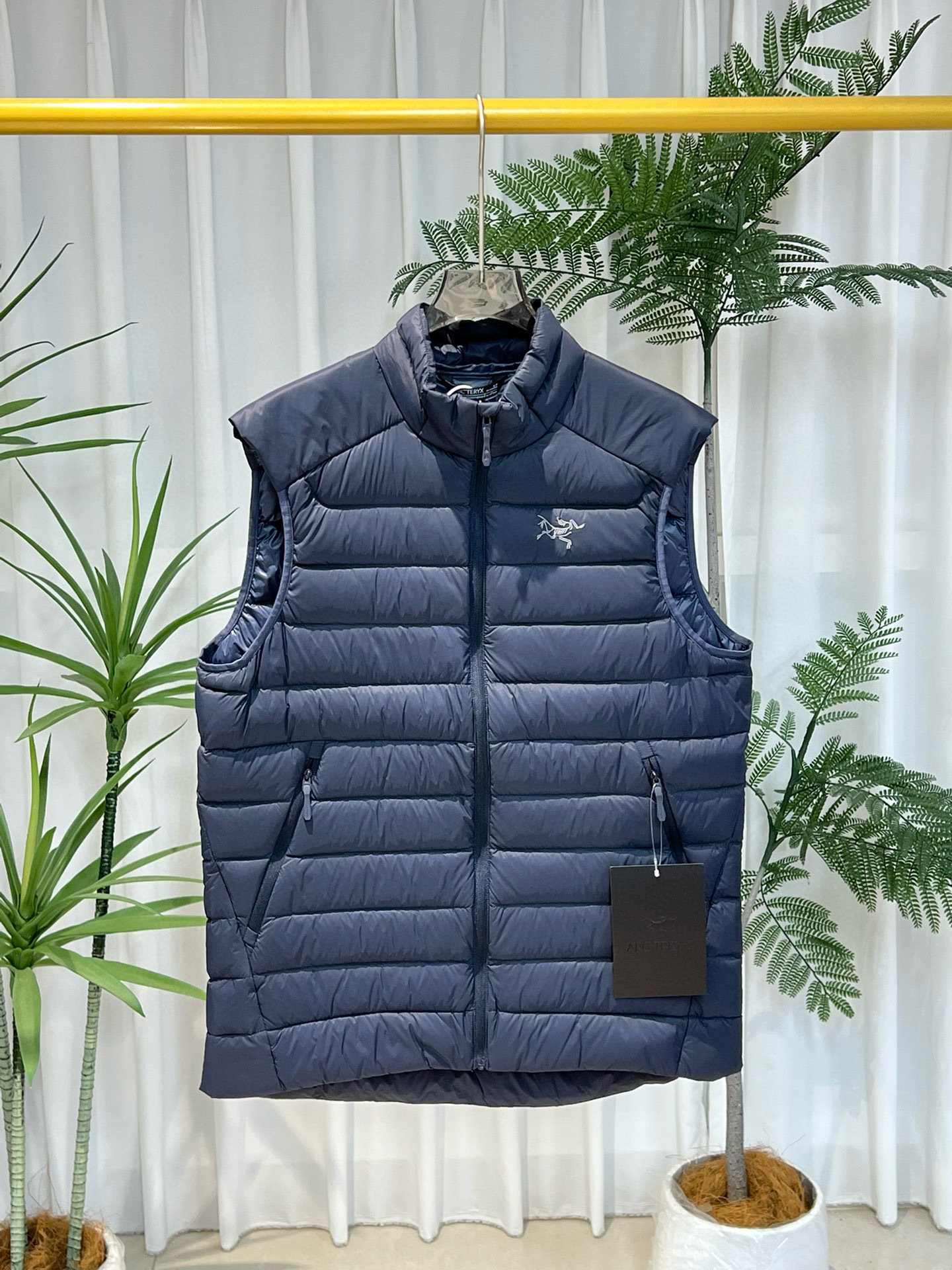 Arc'teryx Cerium Vest 2025