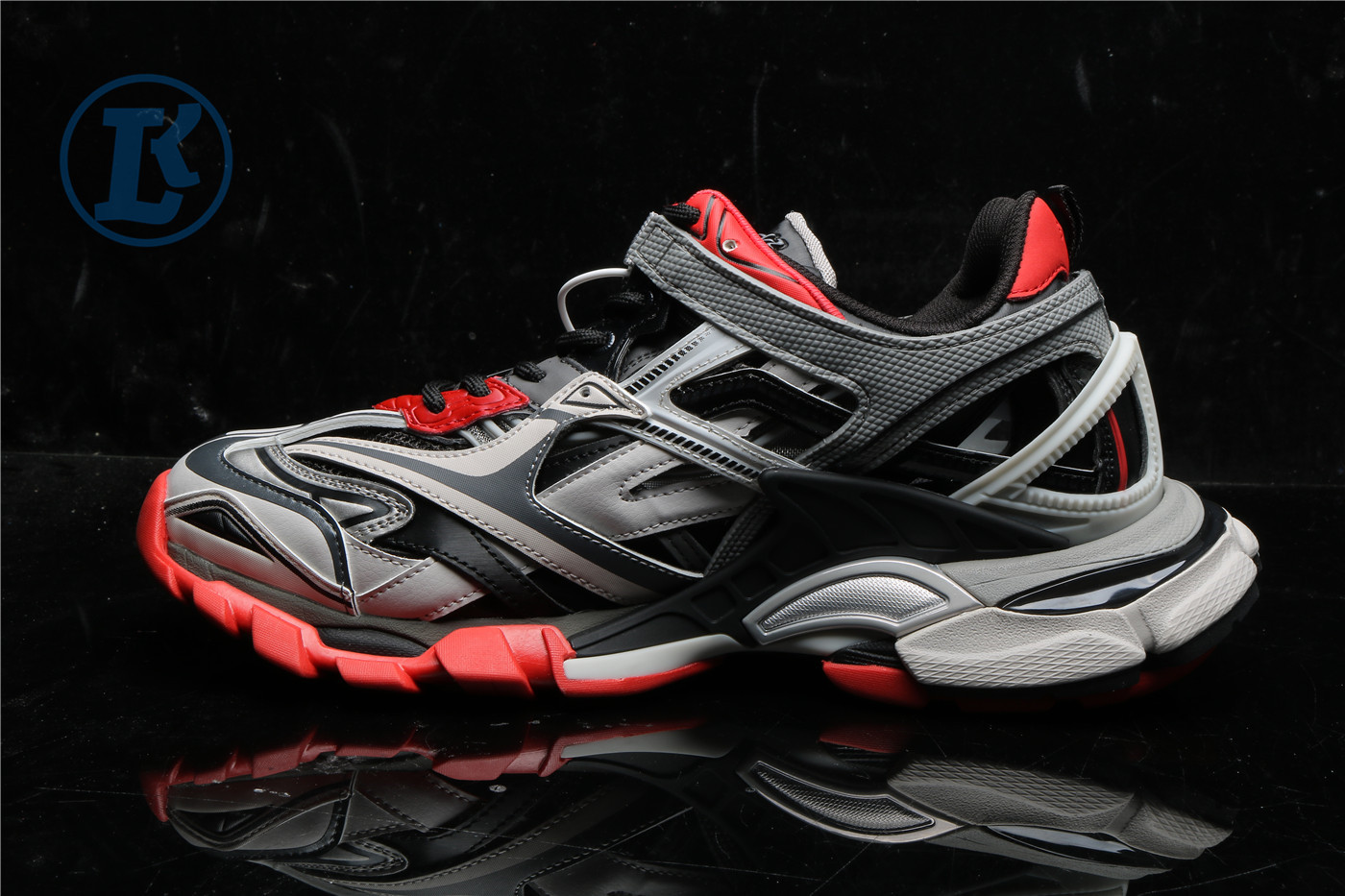 Ba1en*iaga Track 2 Grey Black Red