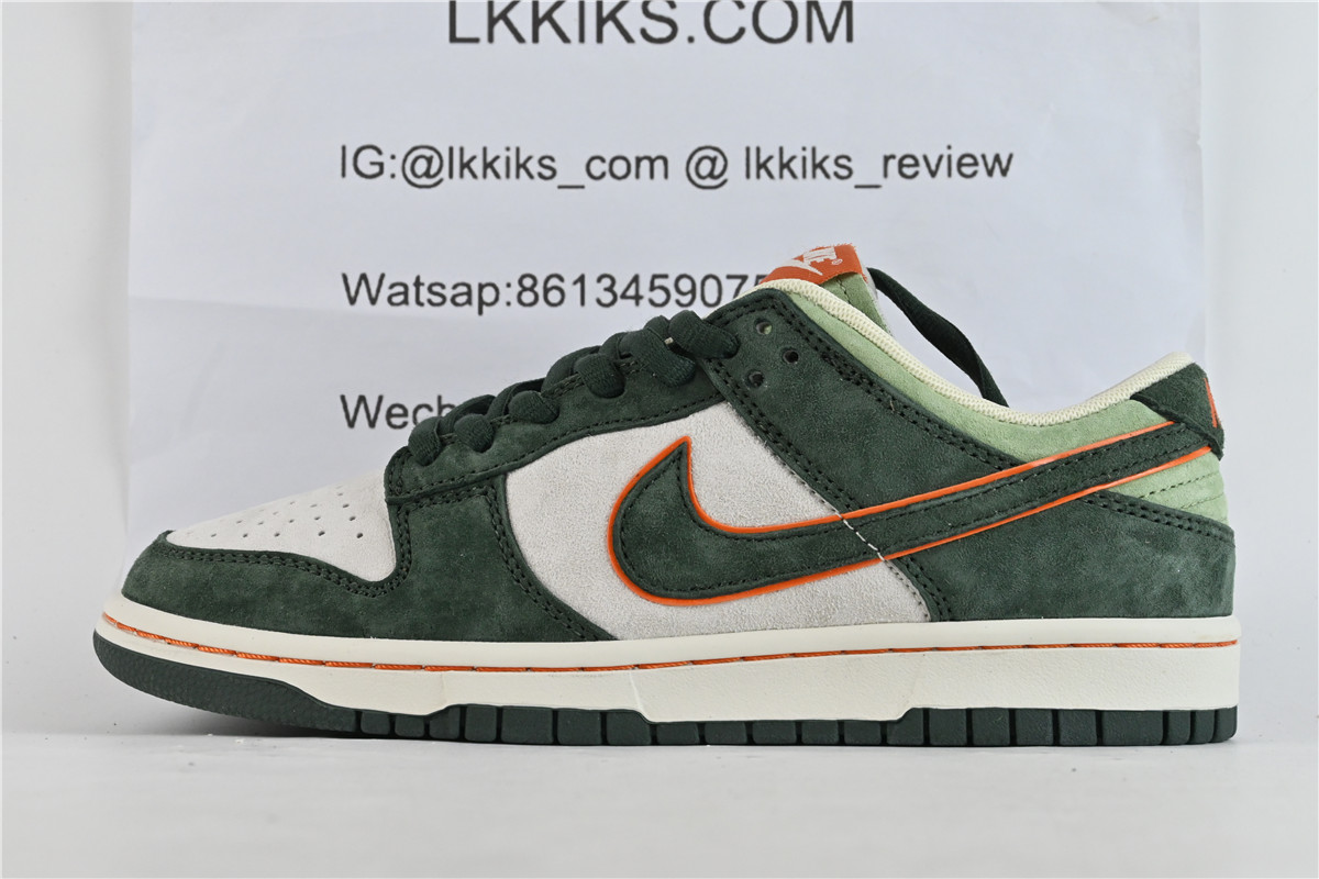 Nike SB Dunk Low Otomo Katsuhiro