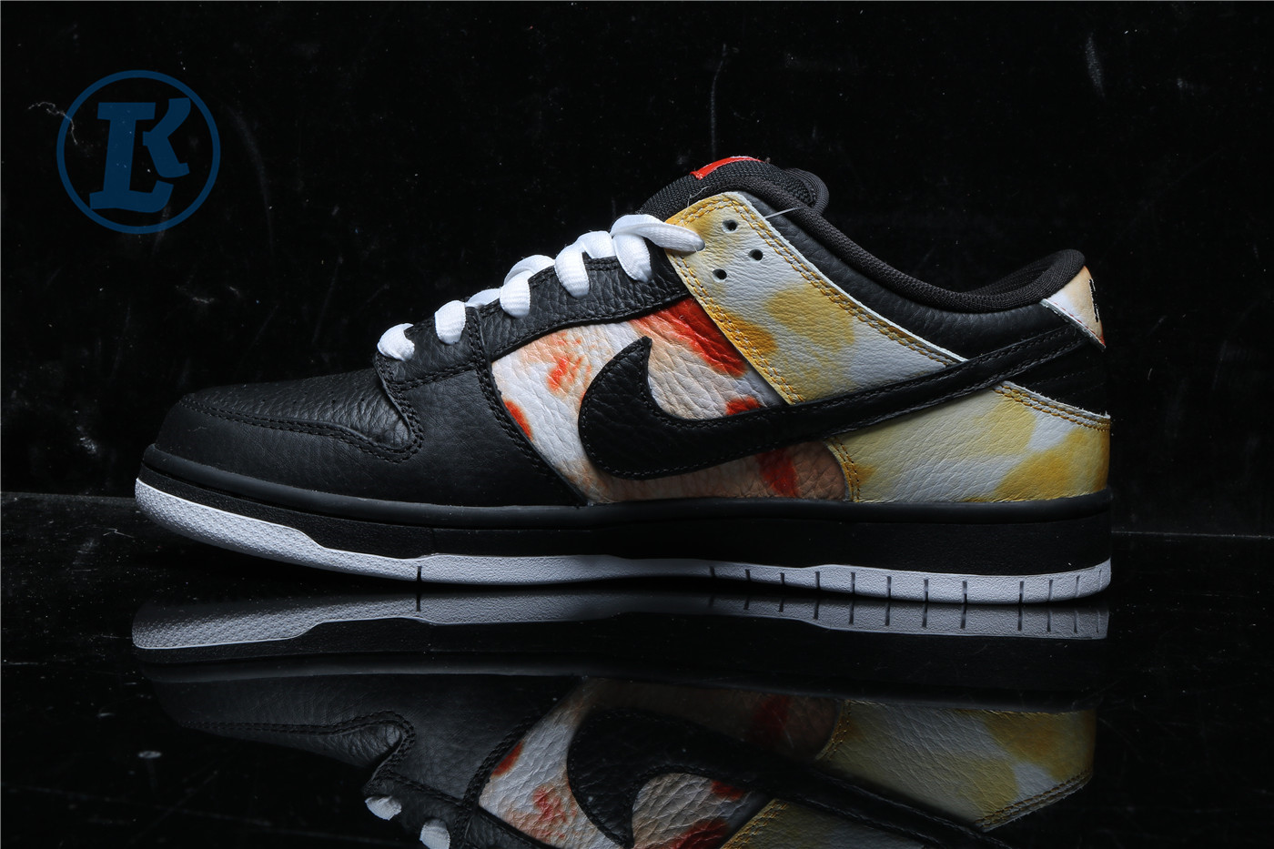 Nike Dunk SB Low Raygun