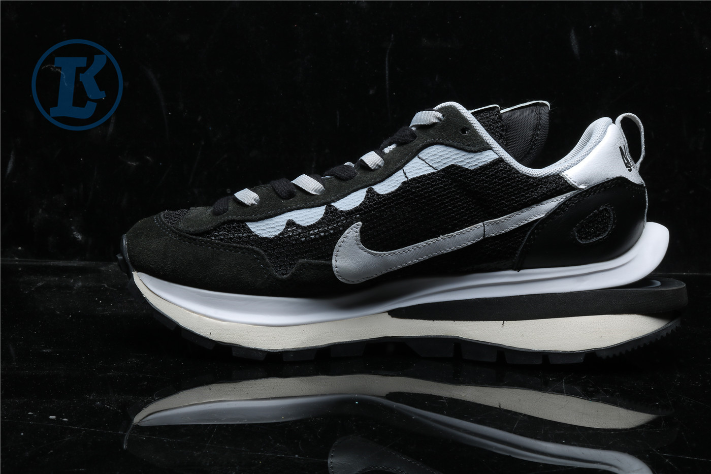 Nike Vaporwaffle sacai Black White